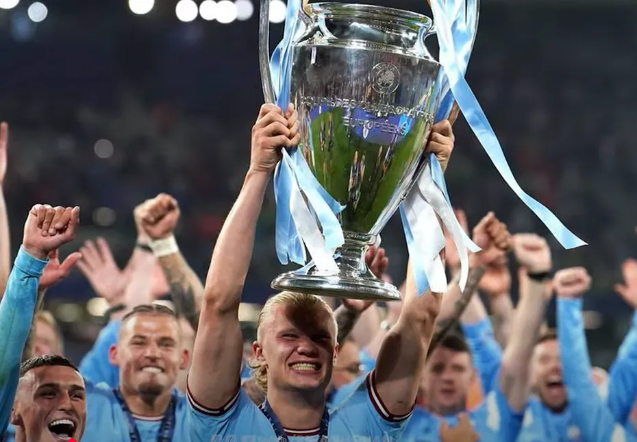 Vì Sao Bạn Yêu Man City? 3 Cú Champions League Đầu Tiên